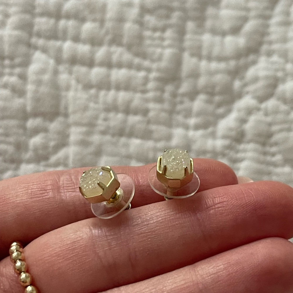 Kendra Scott Earings